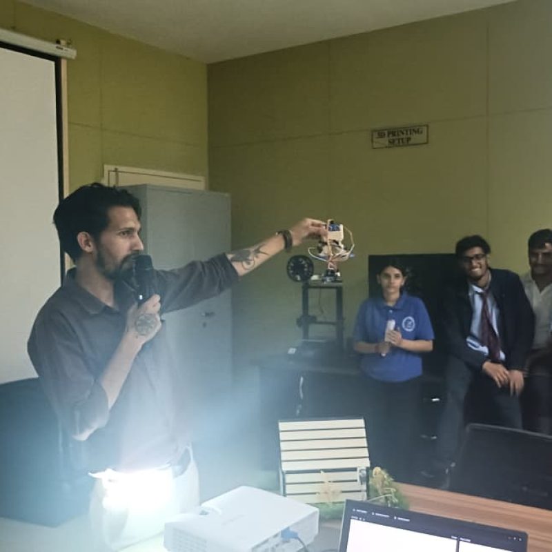 WhatsApp Image 2025-09-18 at 5.02.50 PM