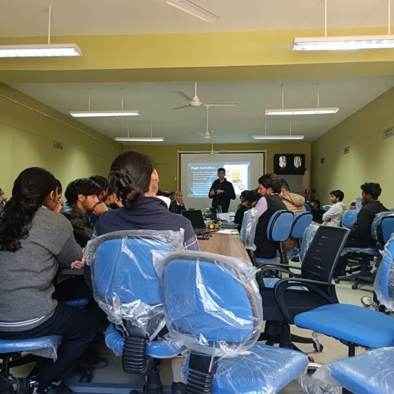 WhatsApp Image 2025-11-14 at 4.00.45 PM (3)